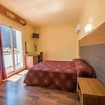Golden Hotel 3*