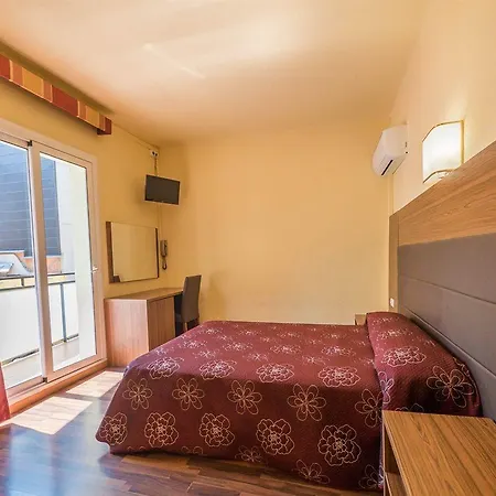 Golden Hotel 3*