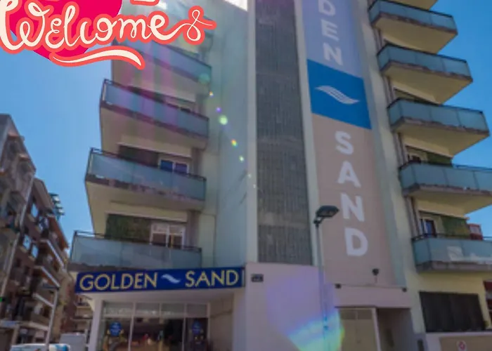 ホテル Golden