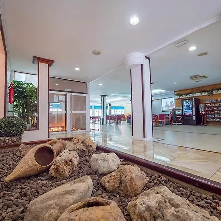 Hotel Golden 3*