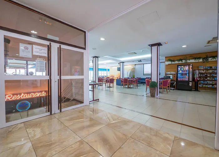 Hotel Golden 3*